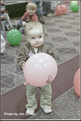 kids_showcase-baloon-babies_ifac10_dvd8_0052